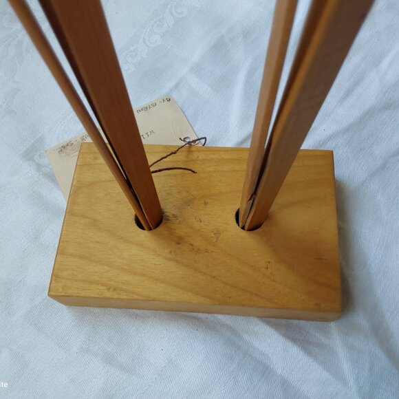 Vintage 1989 handcrafted wood cattail sculpture from Saskatchewan Byron Hansen - Picture 7 of 10